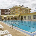 Mara オルトーナ