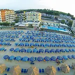 Hotel Mara 4*