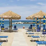 ホテル Mara オルトーナ