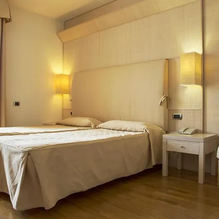 Mara Hotel 4*