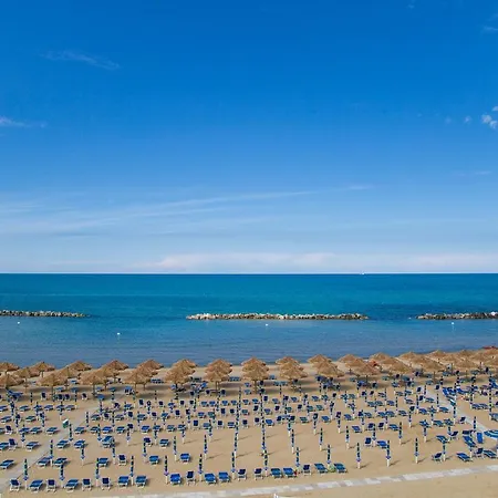 Hotel Mara 4*
