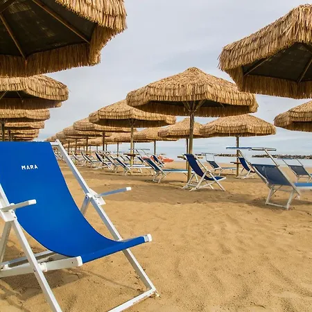 Hotel Mara 4*
