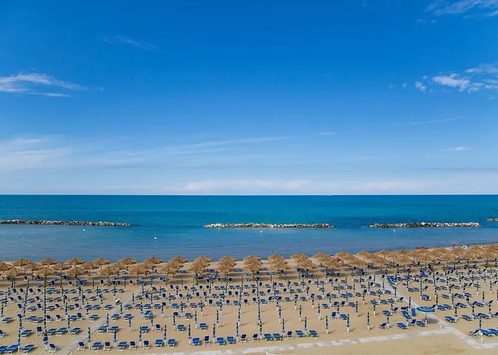 Ξενοδοχείο Mara 4*